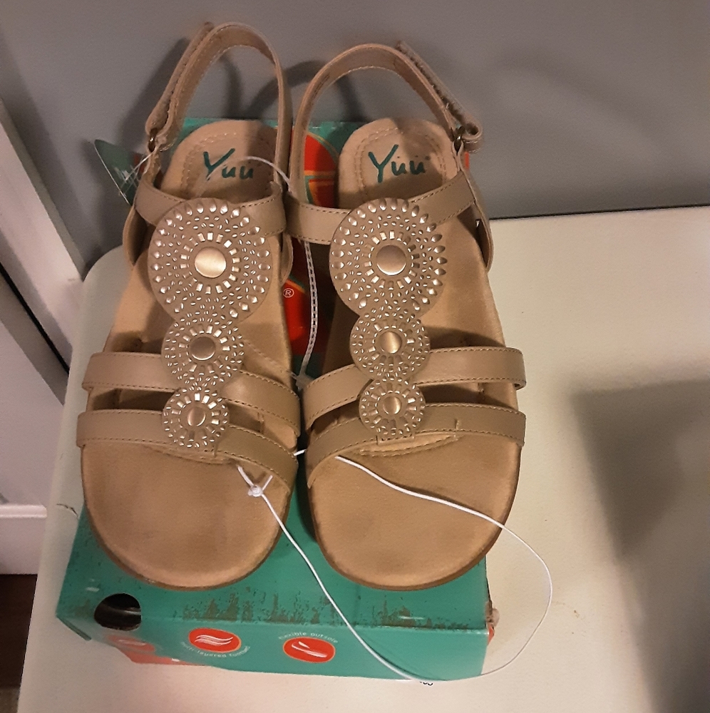 Shoes by Yu Joan